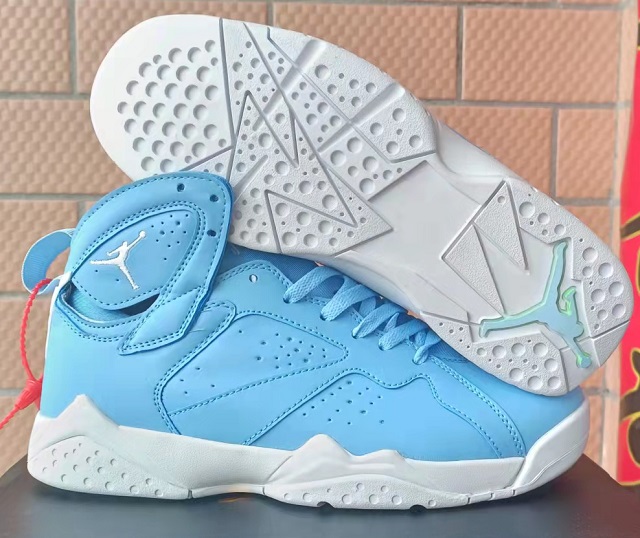 Women Air Jordan 7 Retro Pantone